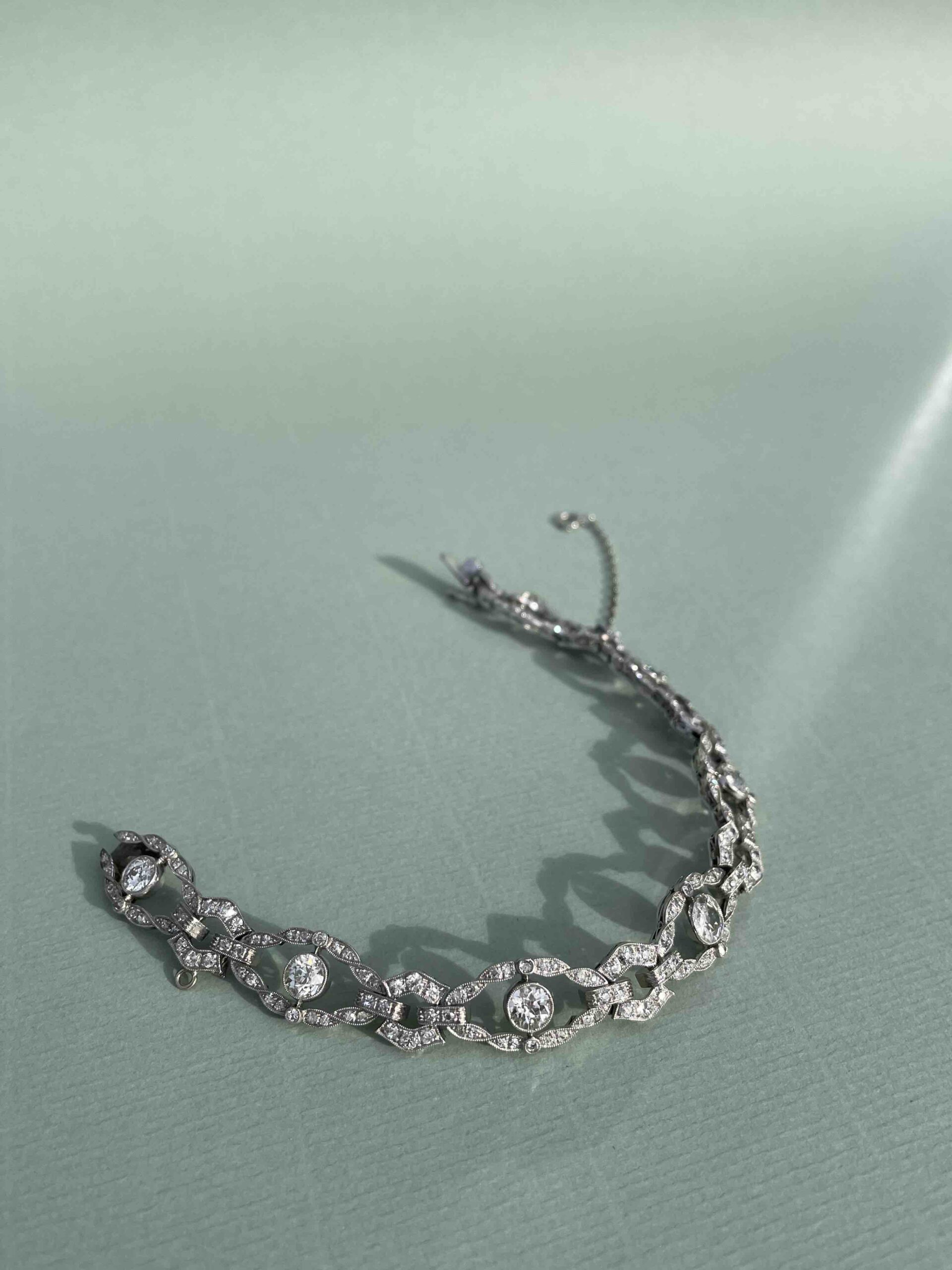 Bracelet vintage tresse de diamants