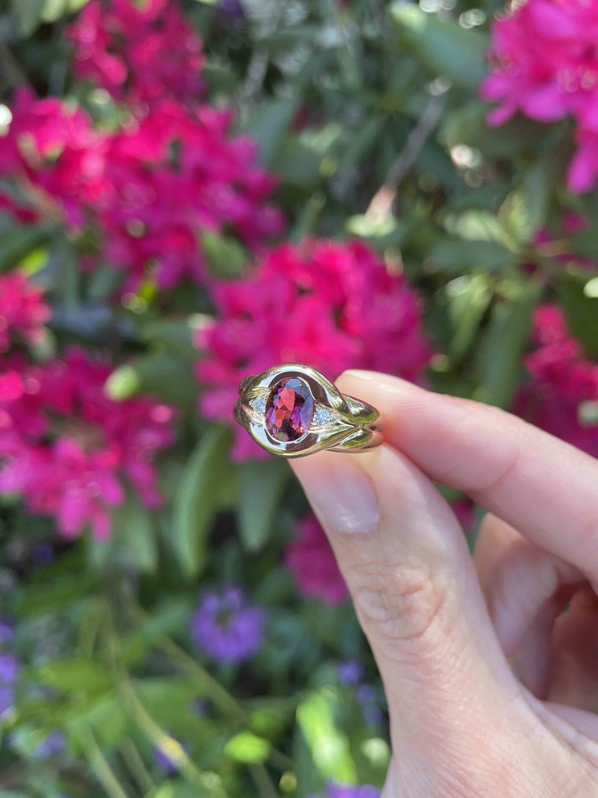 Bague godronnée tourmaline mauve