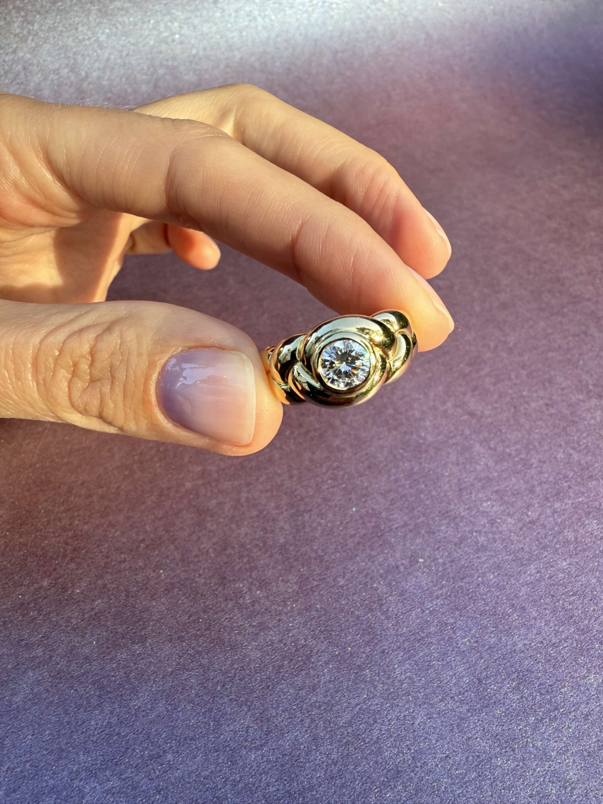 Bague brioche diamant