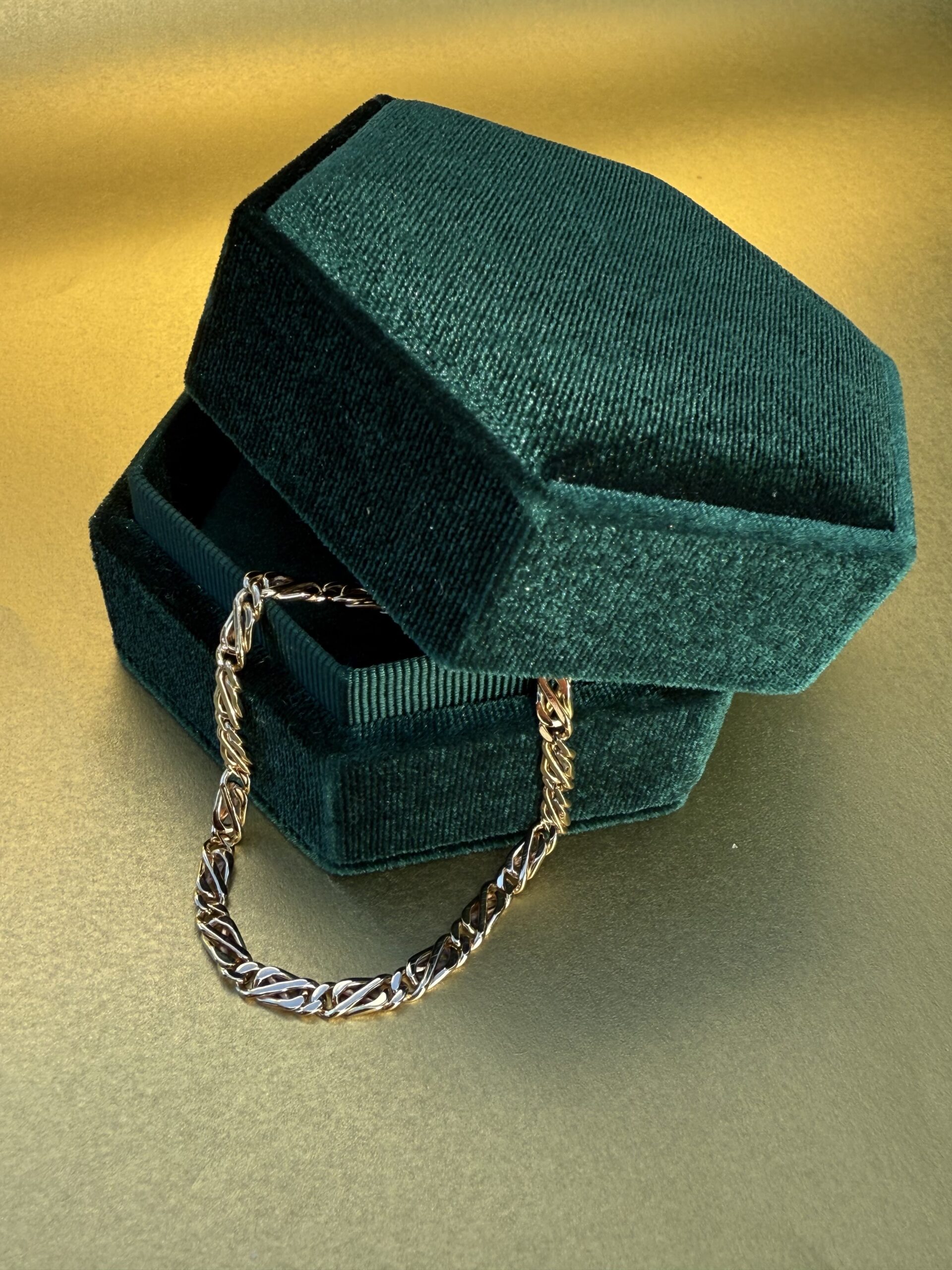 Bracelet à maille cheval entrelacée