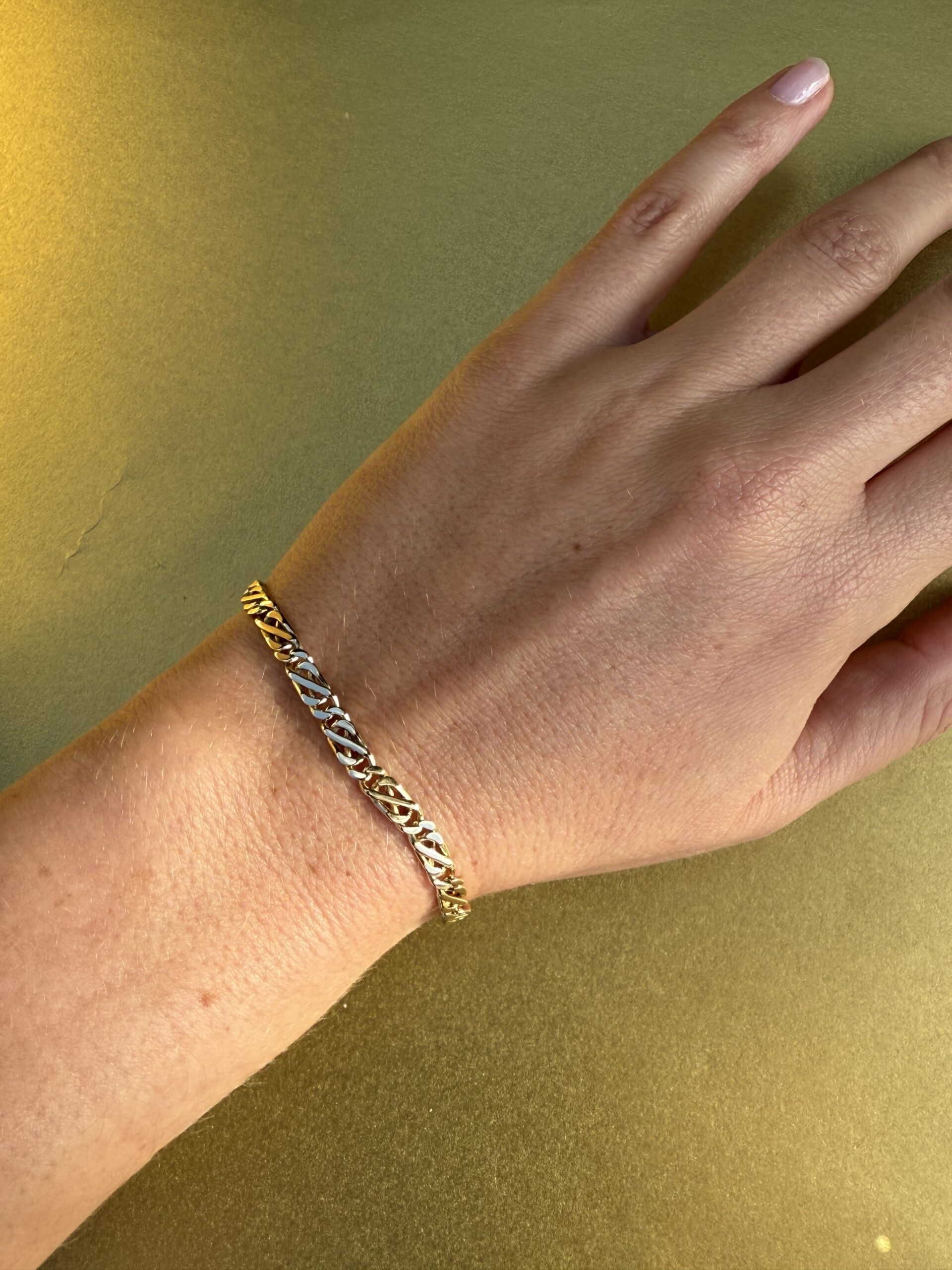 Bracelet à maille cheval entrelacée