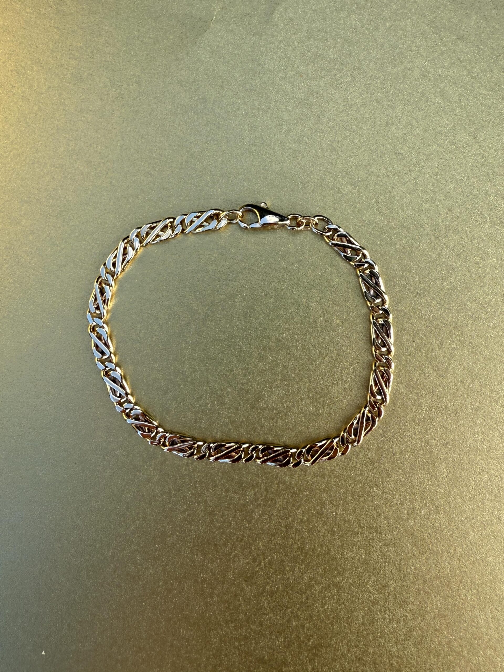 Bracelet à maille cheval entrelacée