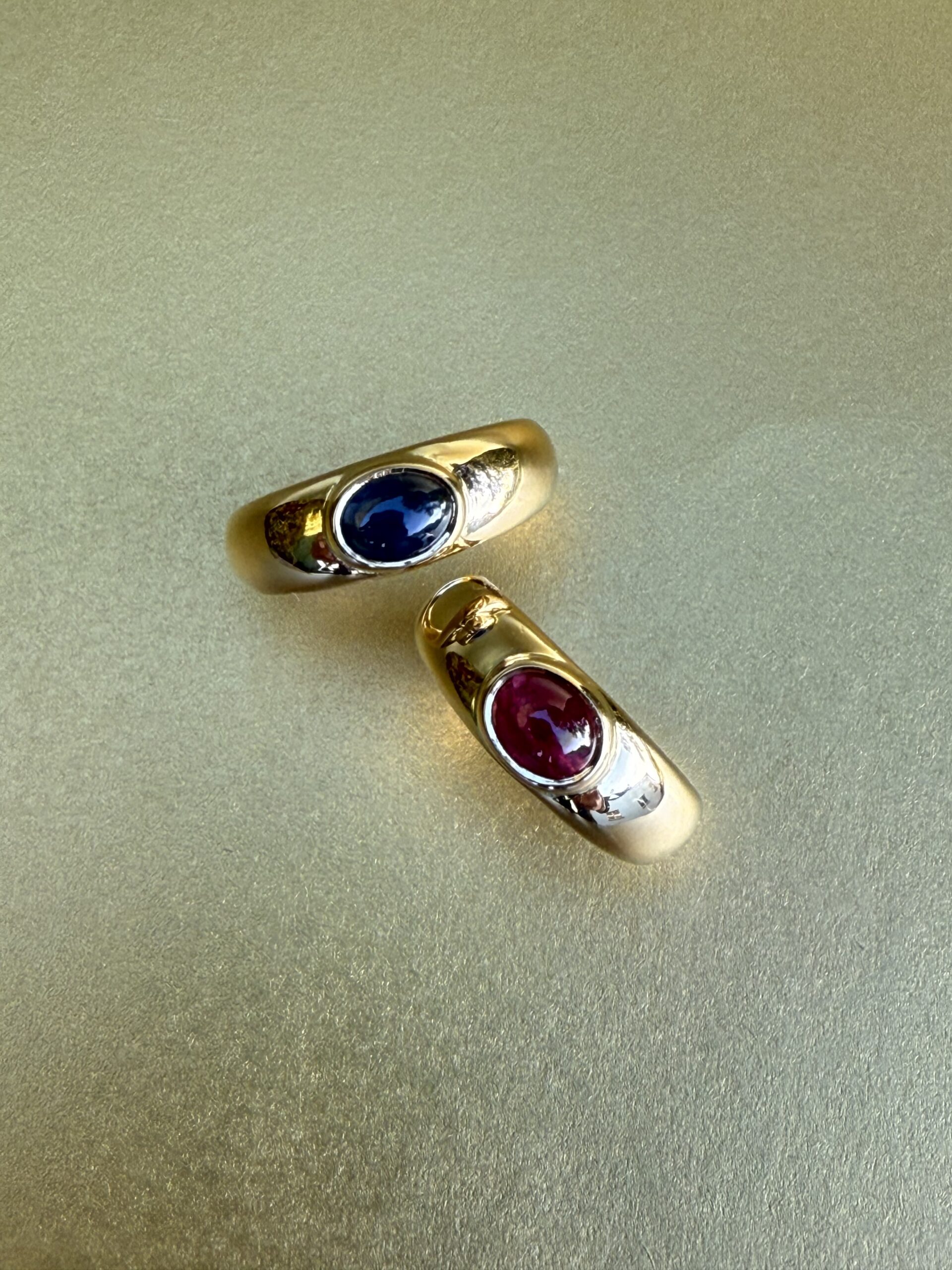 Bague jonc saphir cabochon