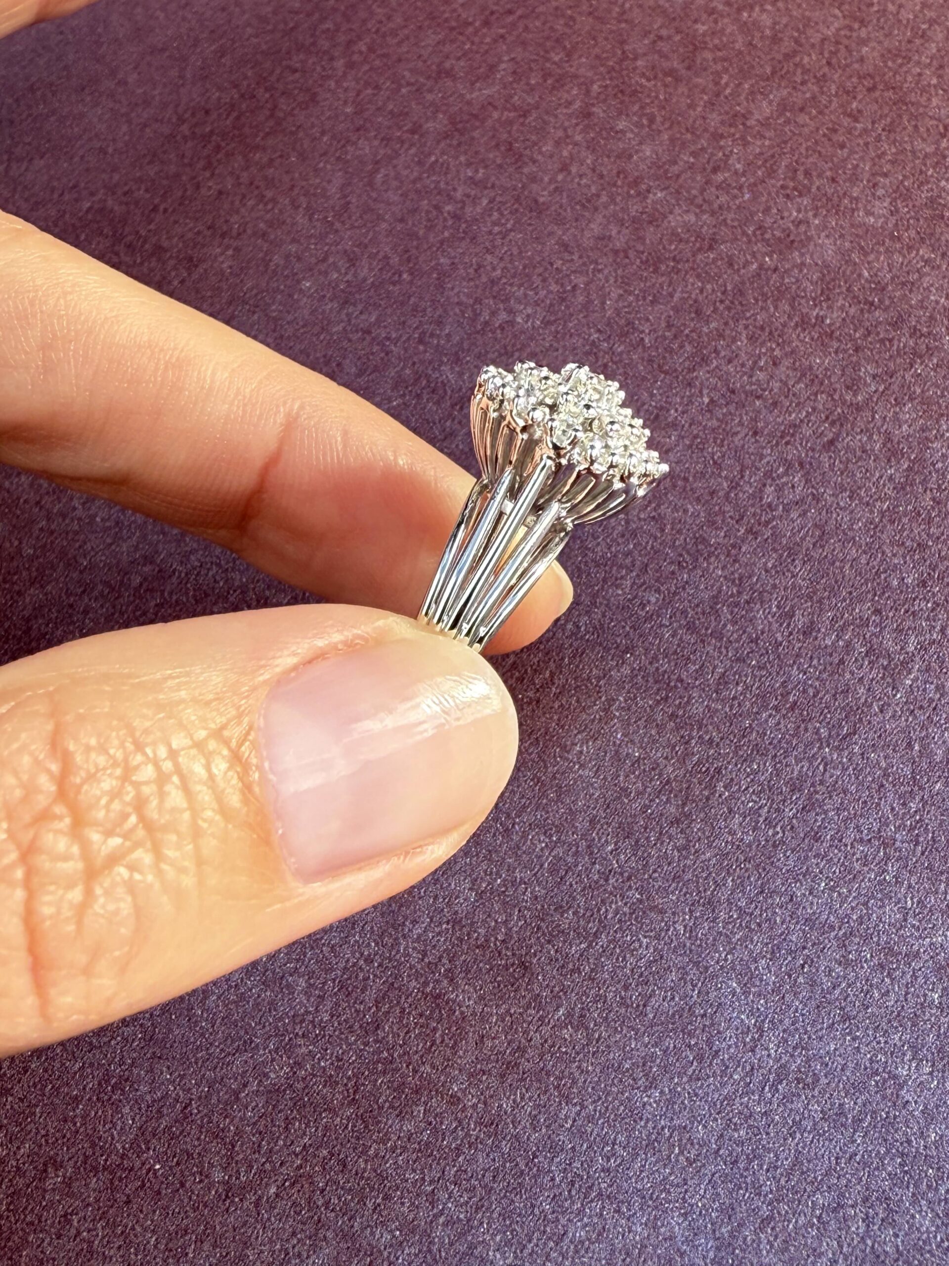 Bague dôme marguerite en diamants